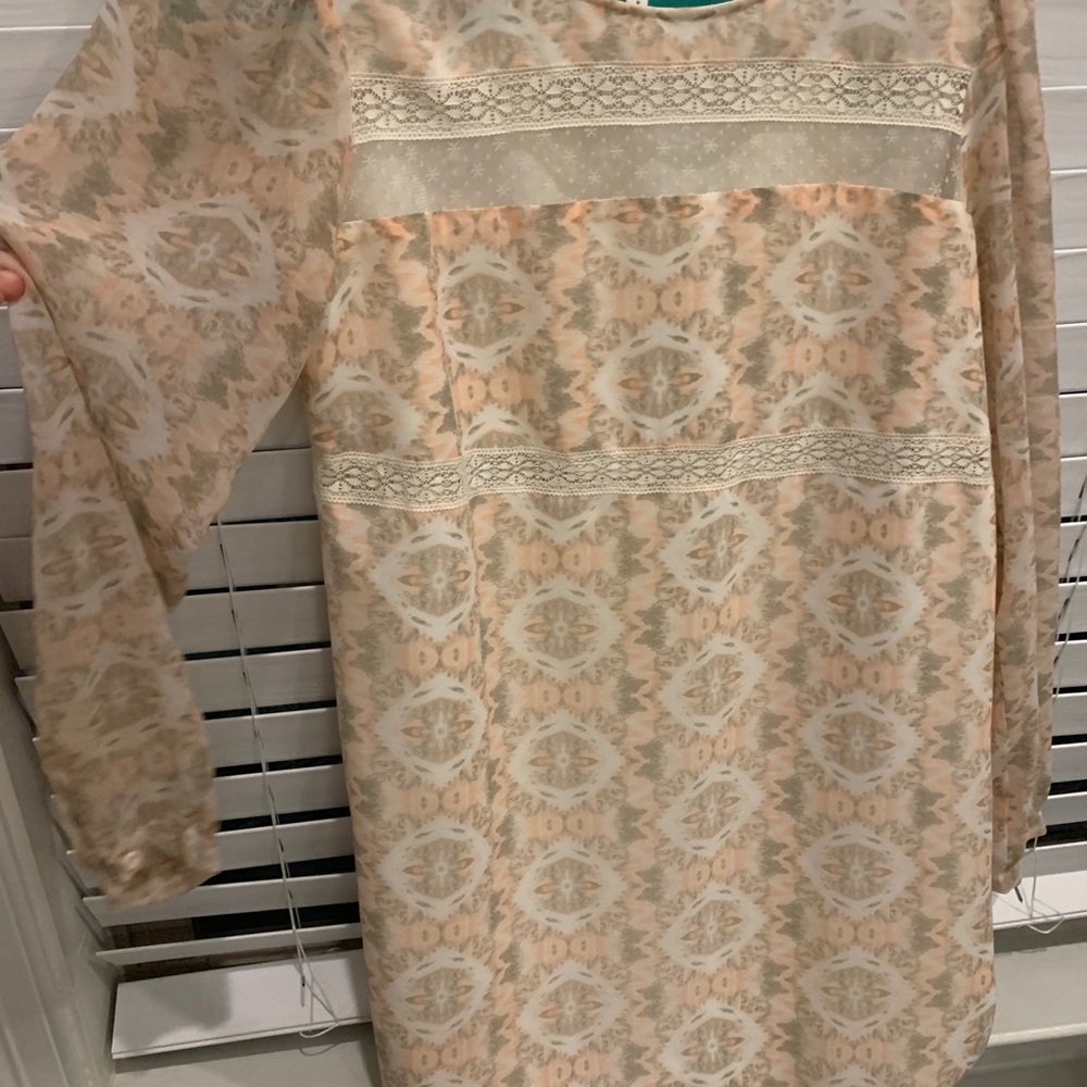 BCBGeneration light weight long sleeve dress